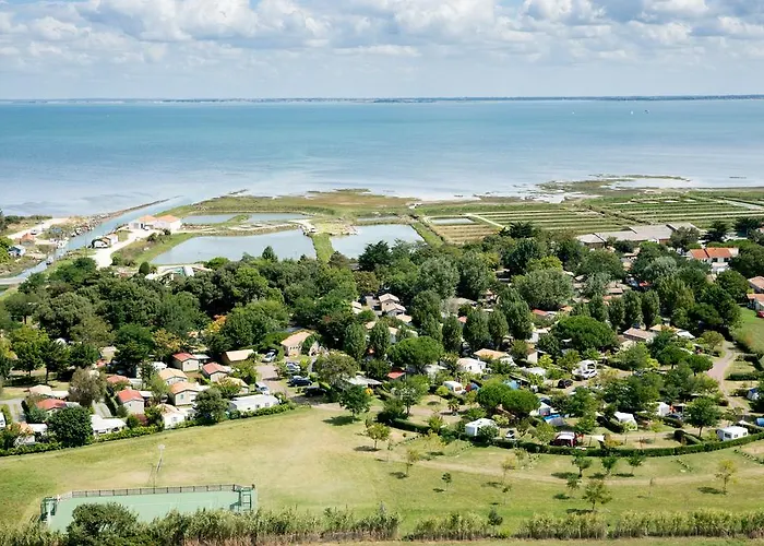 La Brande Campsite 5*